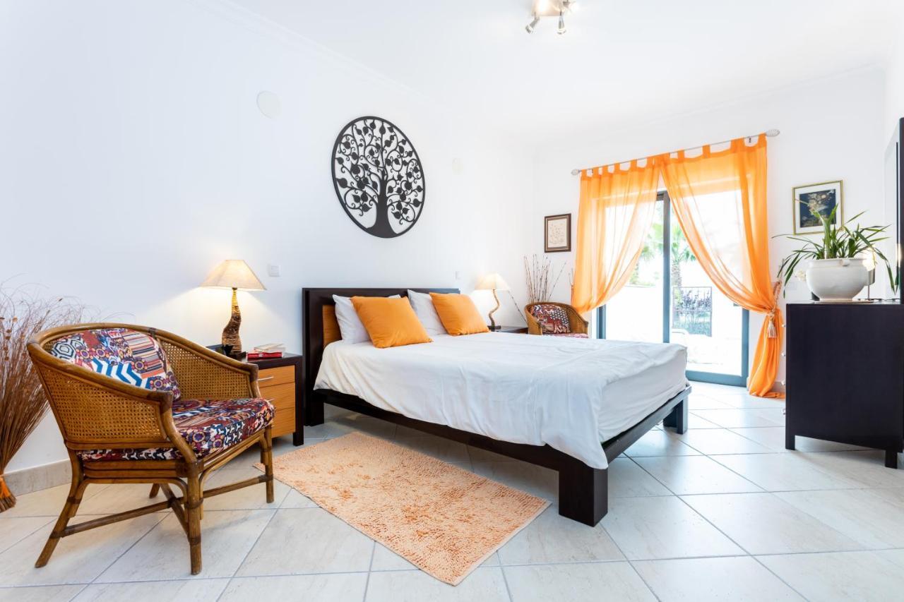 Great 2 Bedroom Apartment With Communal Pool Lagos Bagian luar foto
