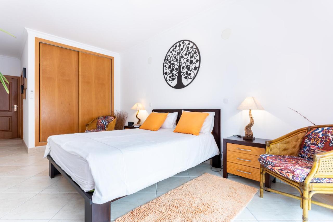 Great 2 Bedroom Apartment With Communal Pool Lagos Bagian luar foto