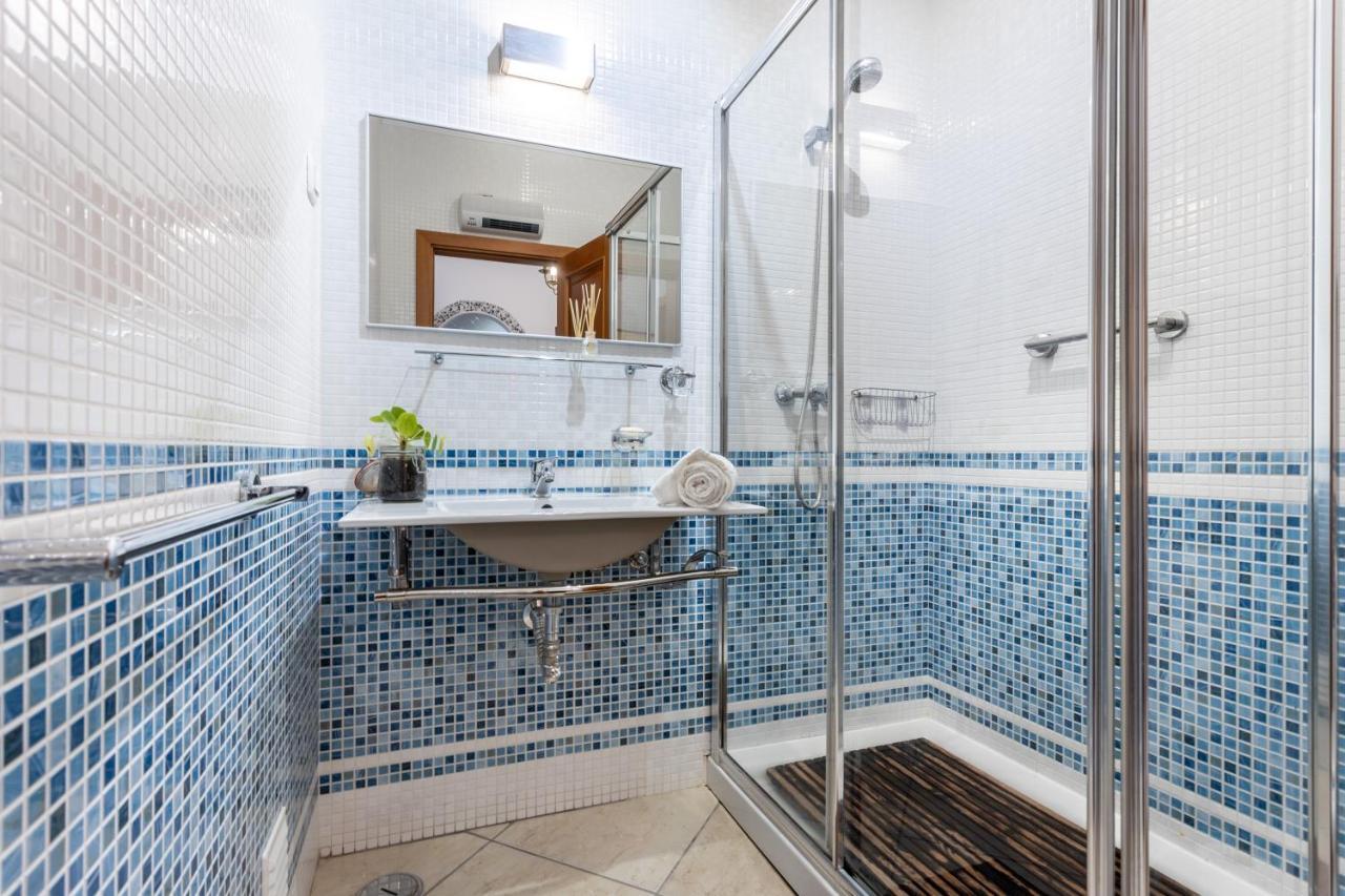 Great 2 Bedroom Apartment With Communal Pool Lagos Bagian luar foto