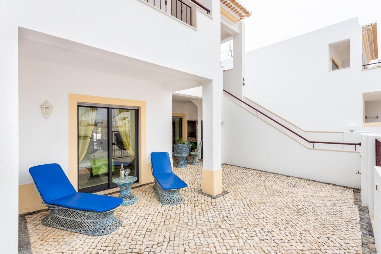 Great 2 Bedroom Apartment With Communal Pool Lagos Bagian luar foto